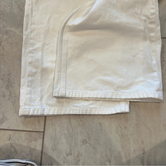 Alice + Olivia Trish Mid-Rise Baggy Jean - Picture 7 of 10